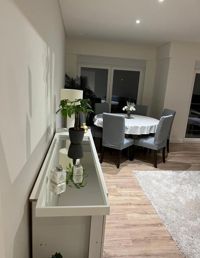 Modern Twin With A Balcony Homestay