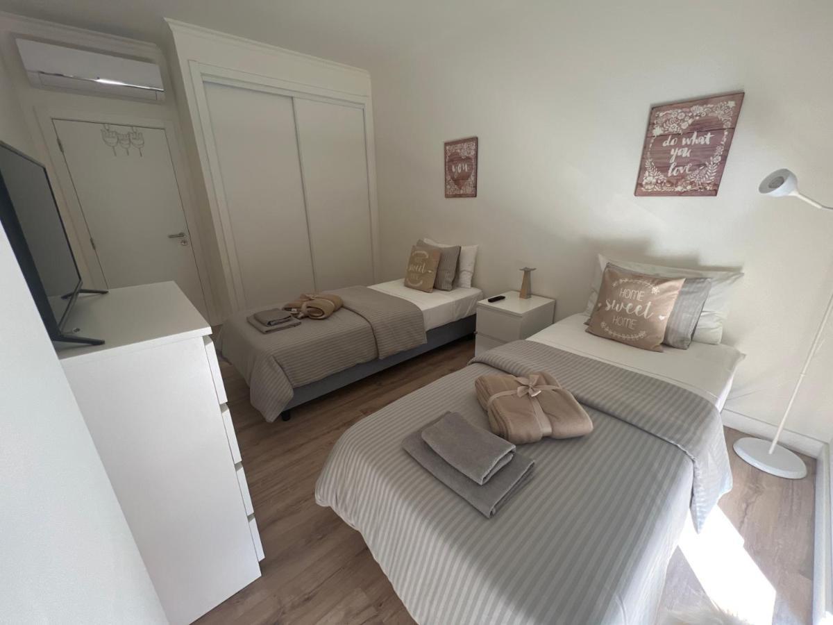 Modern Twin With A Balcony Homestay *